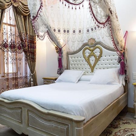 Studio Romantique Maison De L'Eglise Du Couvent Narbonne Ngoại thất bức ảnh