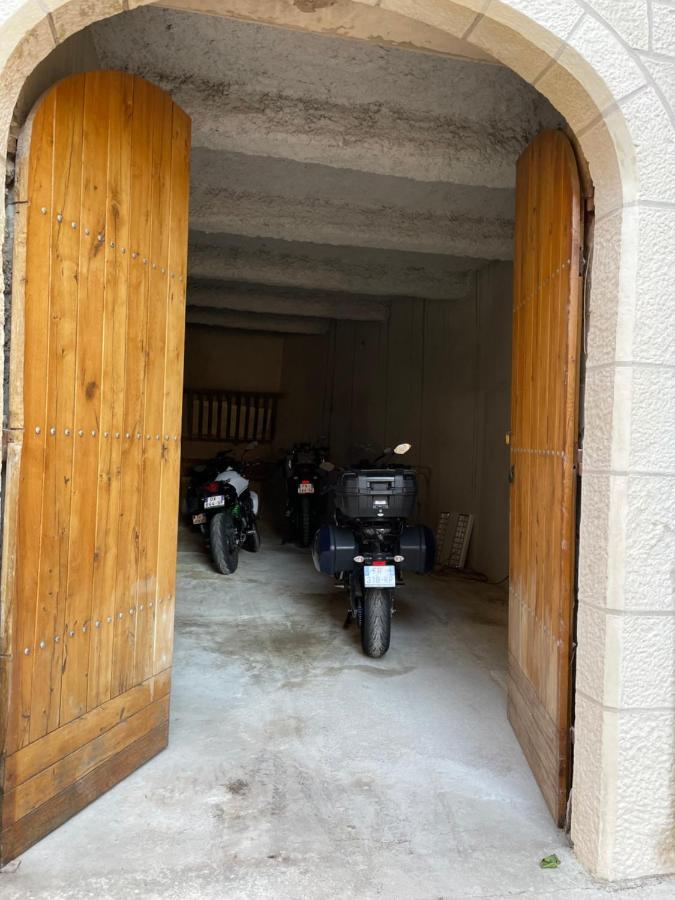 Studio Romantique Maison De L'Eglise Du Couvent Narbonne Ngoại thất bức ảnh