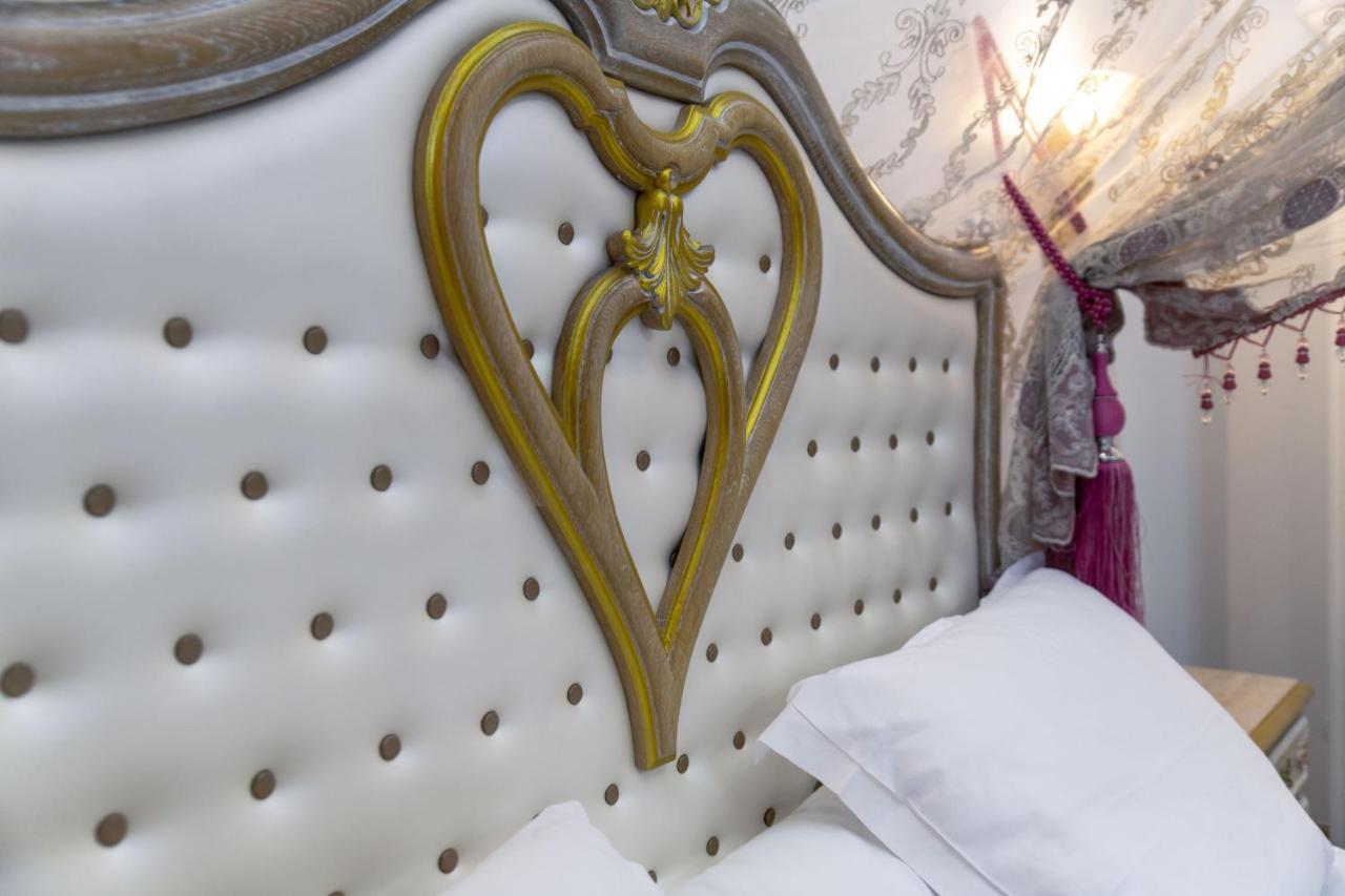 Studio Romantique Maison De L'Eglise Du Couvent Narbonne Ngoại thất bức ảnh
